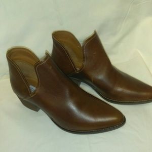 Steve Madden boots